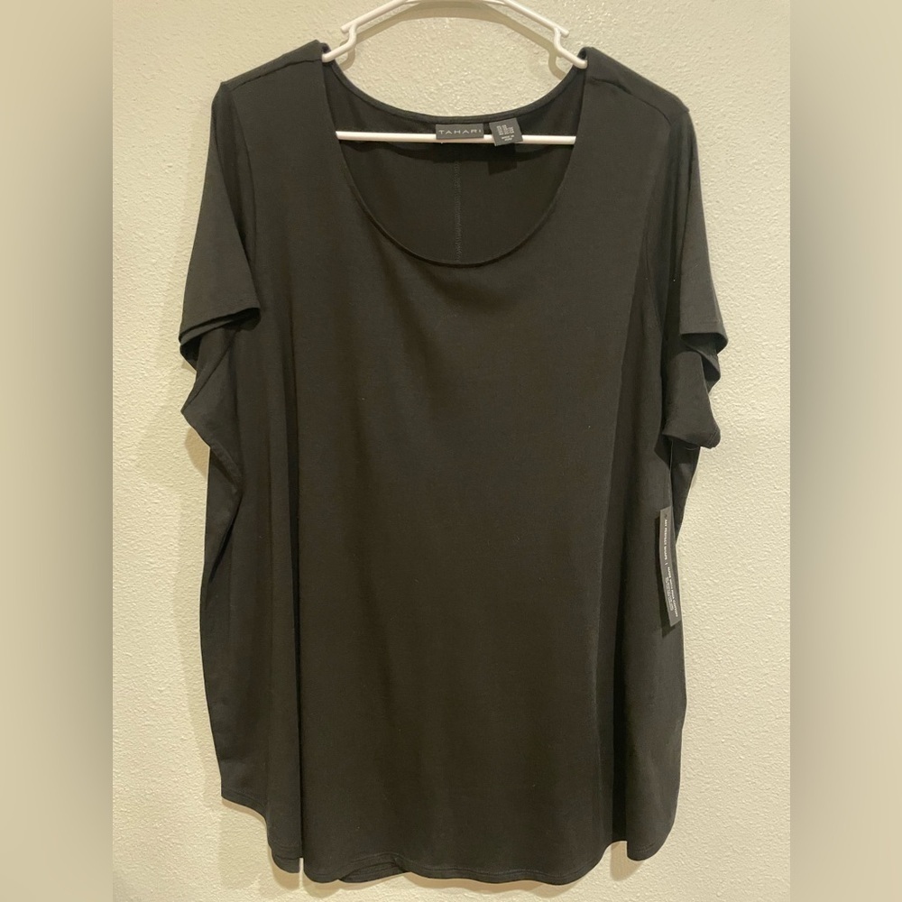NWT Tahari Black Women's Blouse